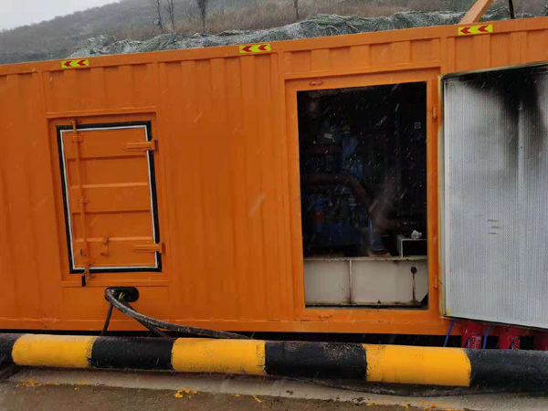 霸州发电机出租 柴油发电机组电压低报警怎么办？