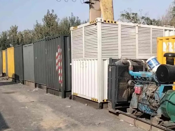 霸州200KW柴油发电机机组每小时油耗是多少？